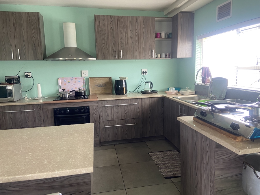 6 Bedroom Property for Sale in Mount Pleasant Western Cape